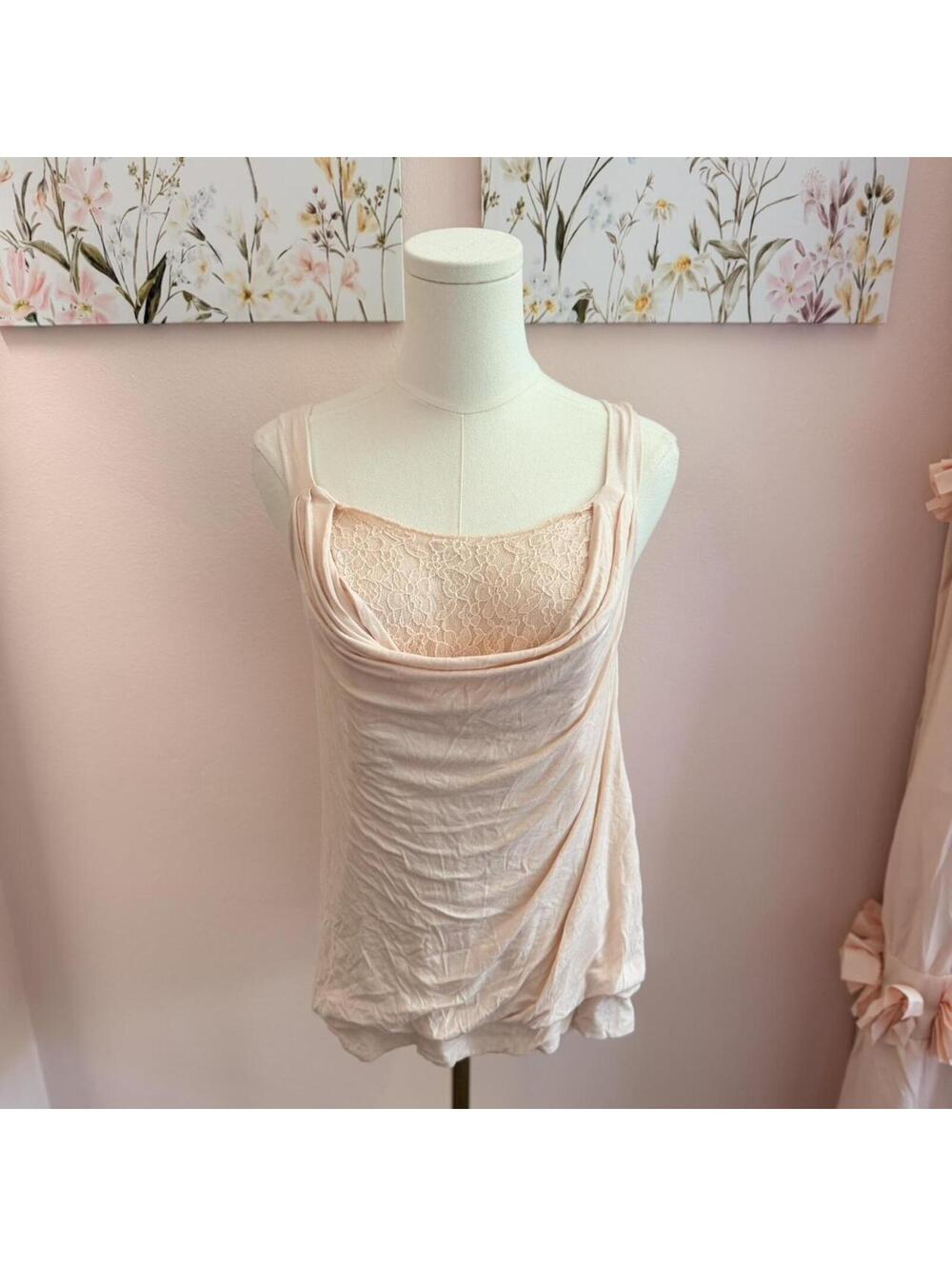 Valerie Bertinelli blush pink lace layered tank top